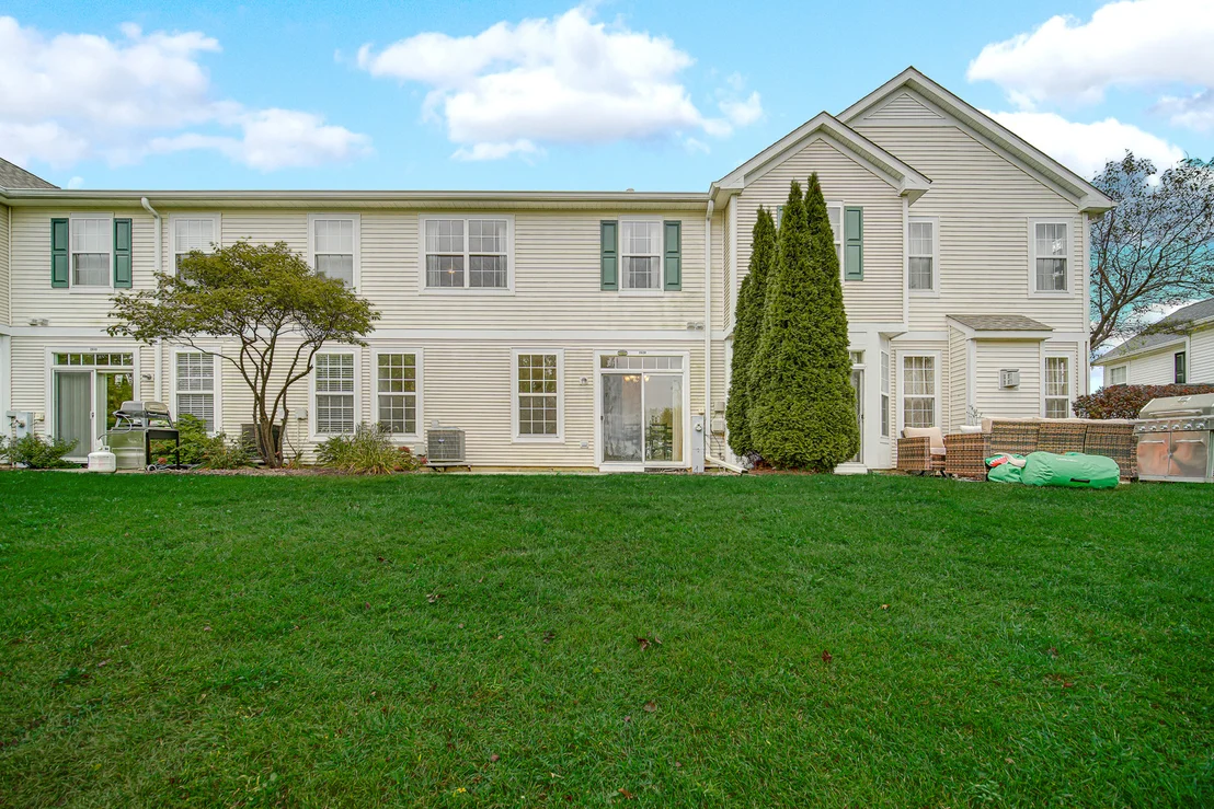 Photo of 2634 Williamsburg Drive
