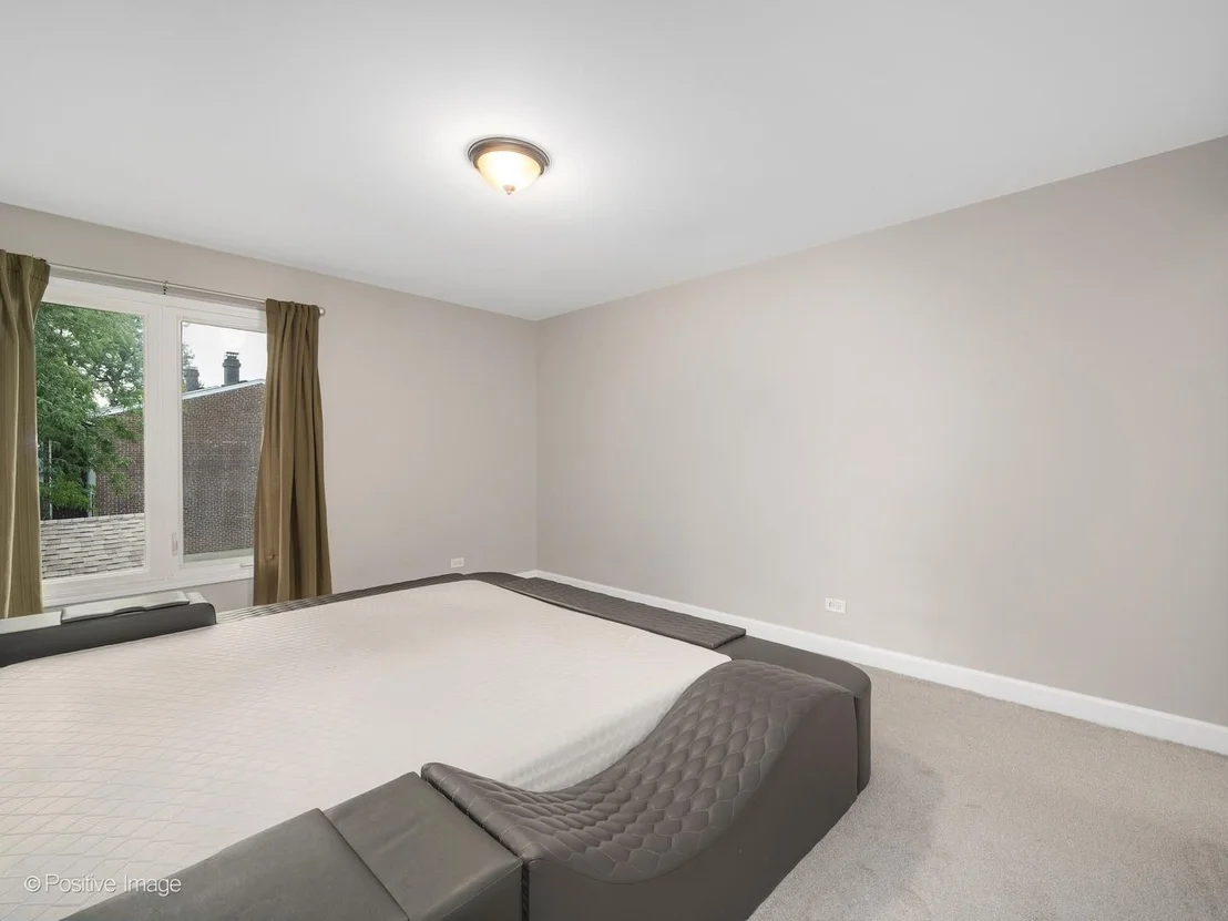 Photo of 223 Willow Lane