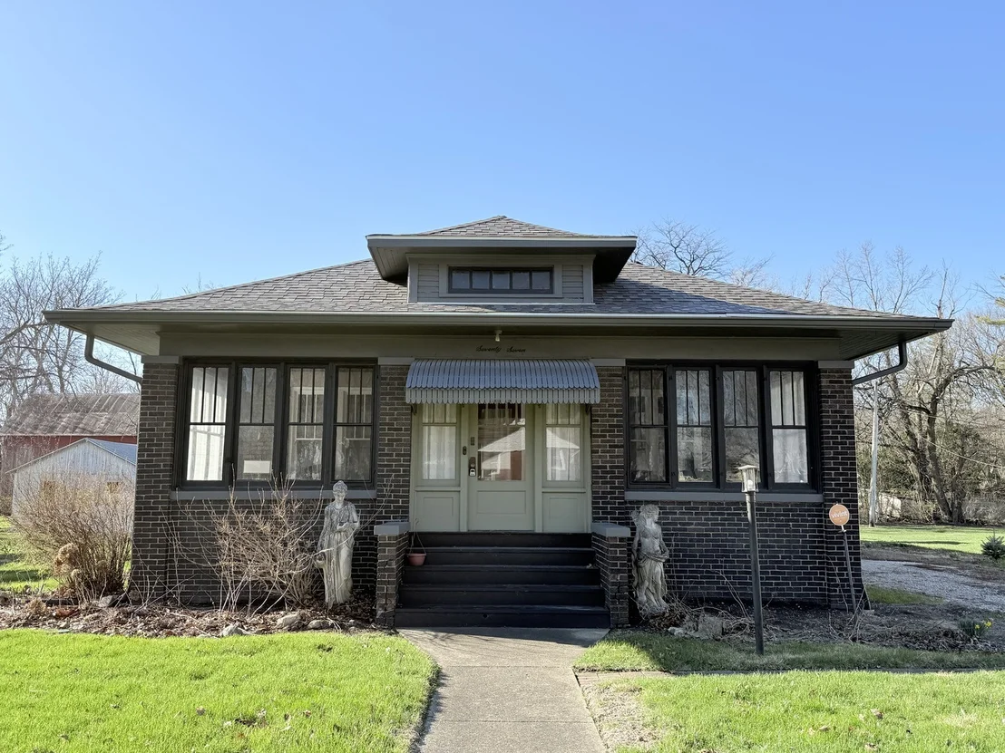 Photo of 77 Main Street