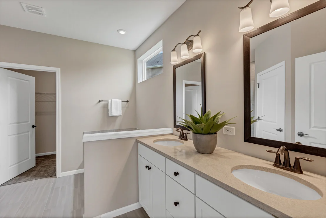 Photo of 2767 Spring Circle North
