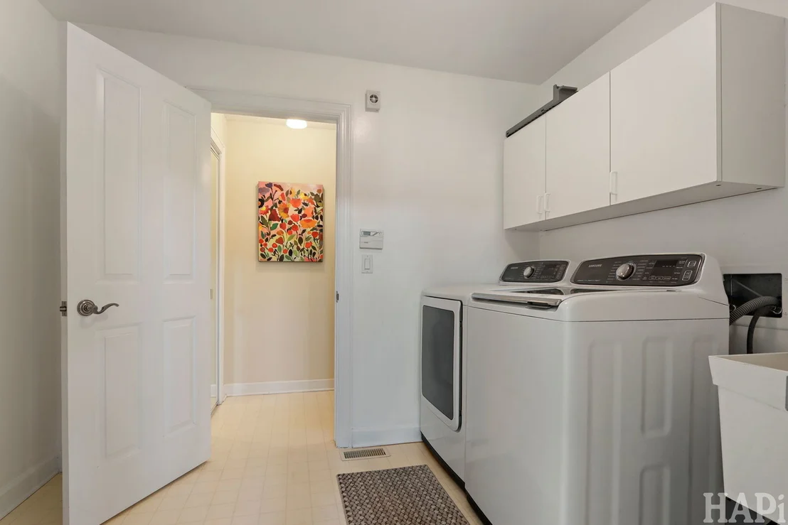 Photo of 225 Spruce Road