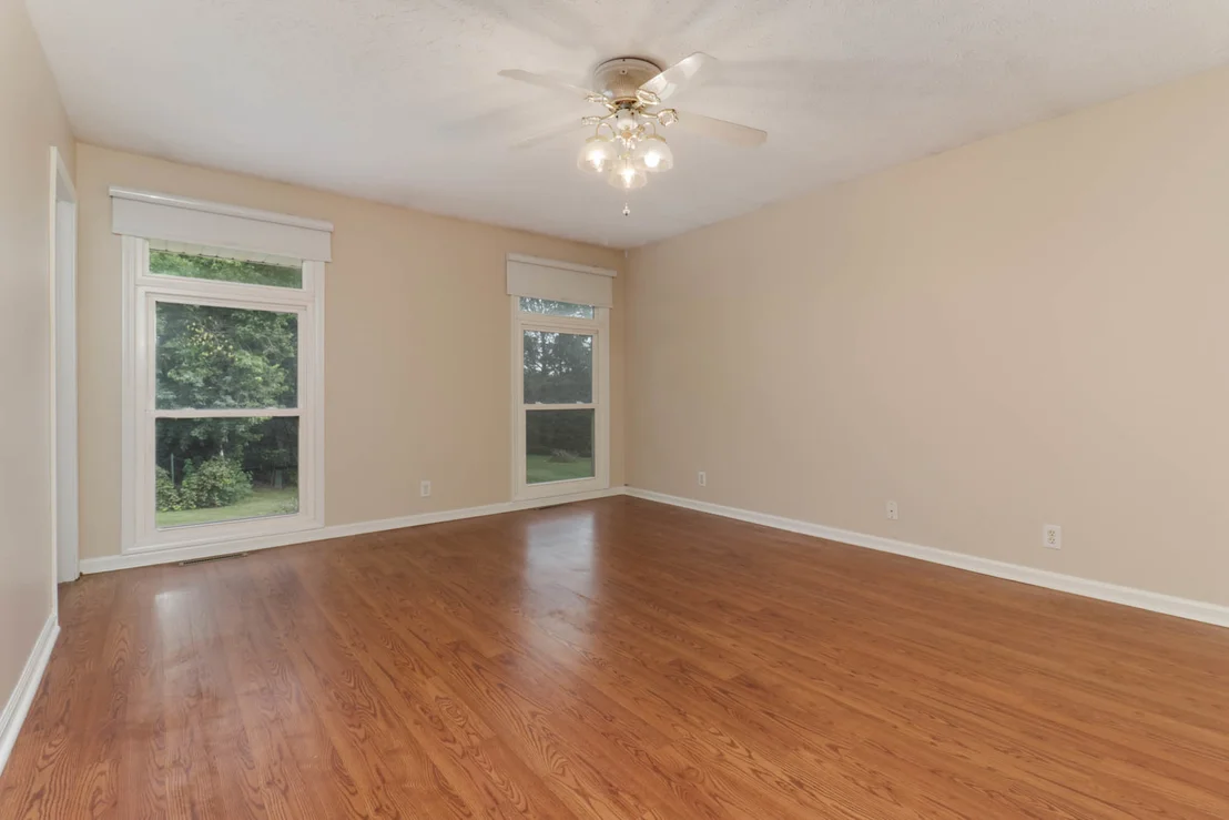 Photo of 19356 Nottingham Drive