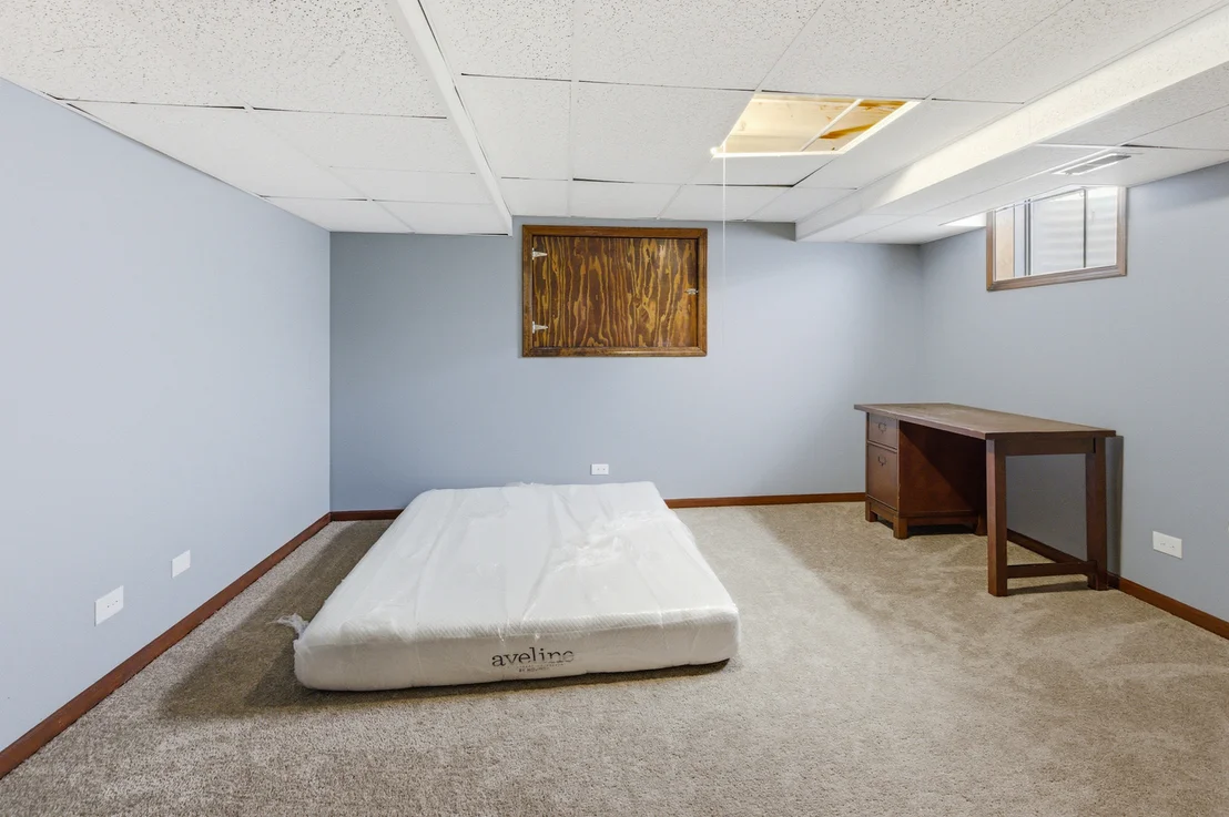 Photo of 845 Crabtree Lane