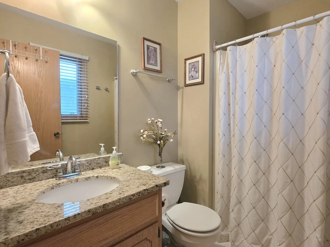 Photo of 601 Lisson