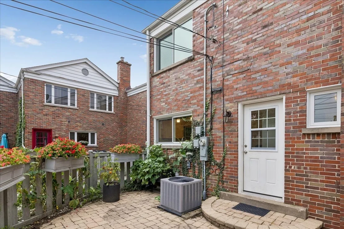 Photo of 3405 Park Place