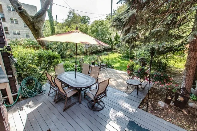 Photo of 1124 MAPLE Avenue