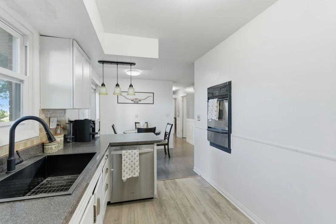 Photo of 120 Terry Drive