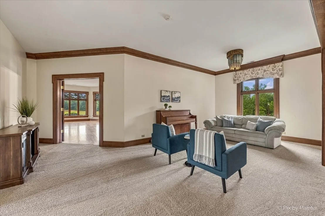 Photo of 5N719 Castle Drive