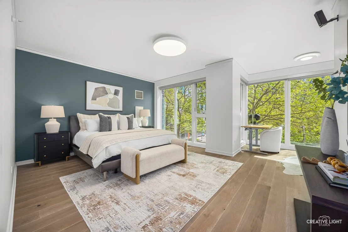 Photo of 204 N Park Drive