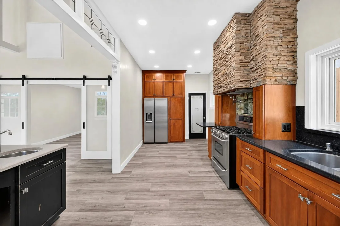 Photo of 2939 Mesa Drive