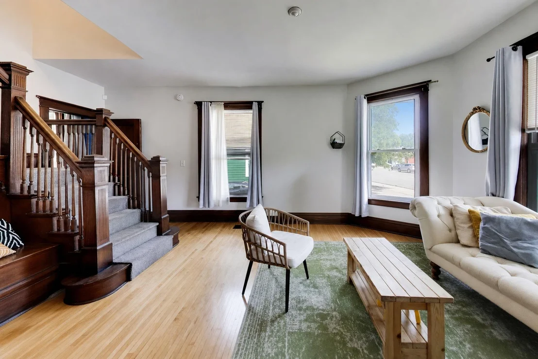 Photo of 422 Summit Street