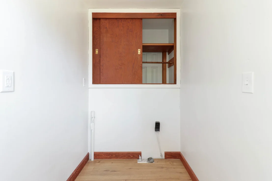 Photo of 602 W 3rd Street