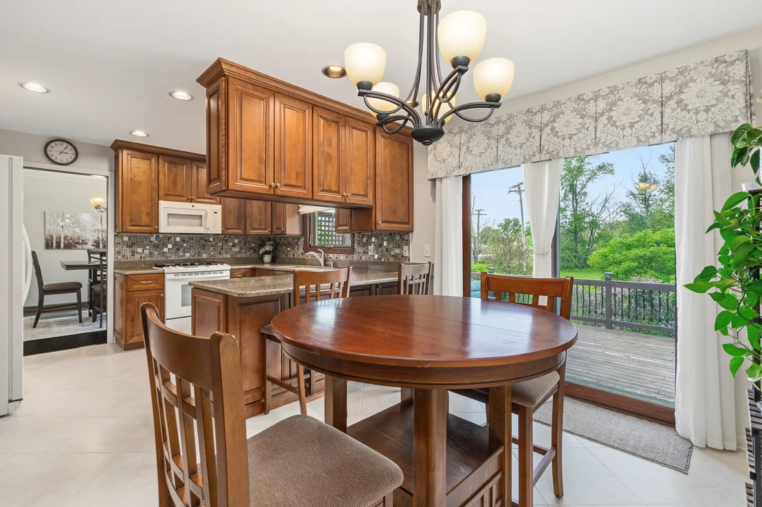 Photo of 1107 VALLEY Lane