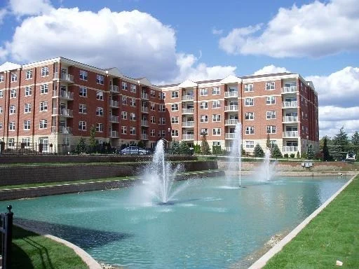 Photo of Unit 403 at 1 Itasca Place