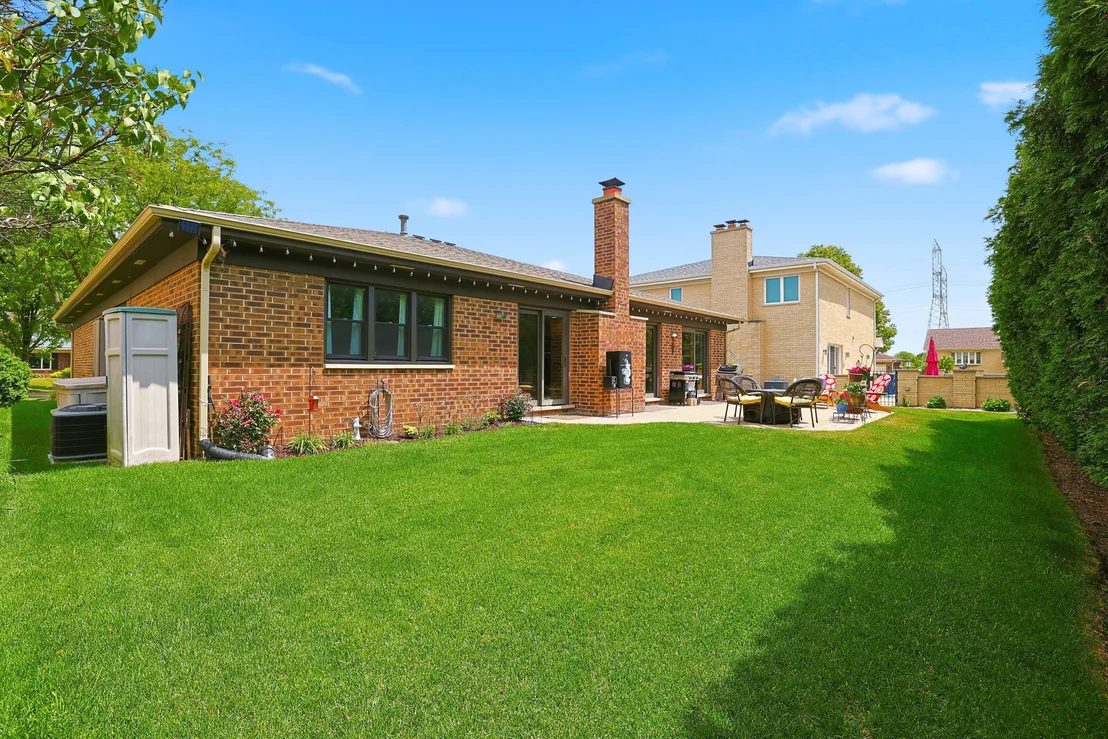Photo of 759 Yorkshire Lane
