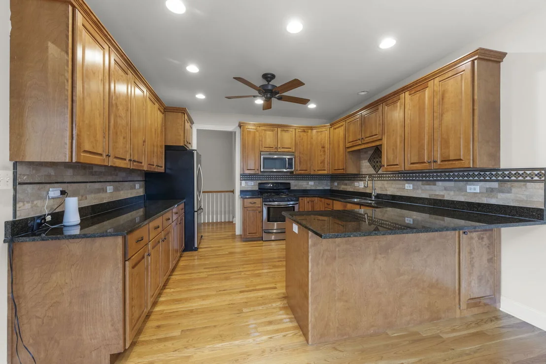 Photo of 204 Amherst Circle
