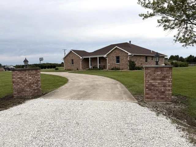 Photo of 31025 N 2400 East Road