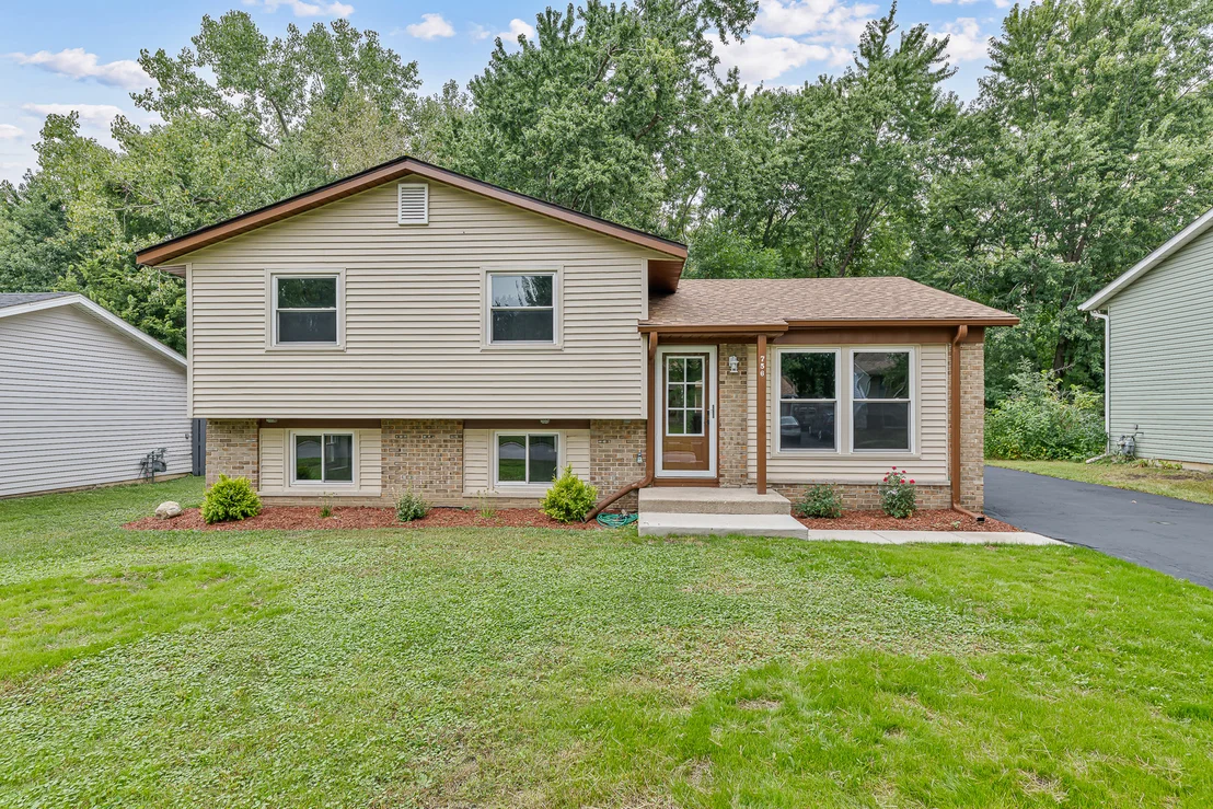 Photo of 756 Westwind Drive