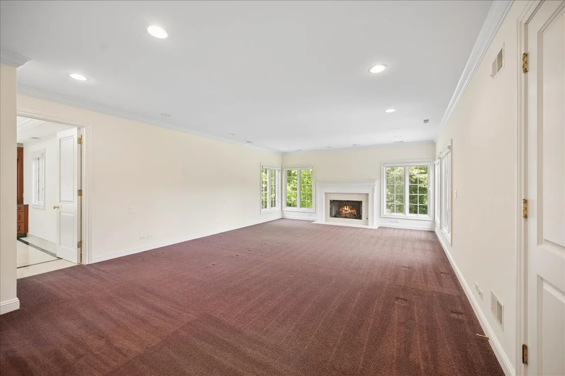 Photo of 621 Sheridan Road