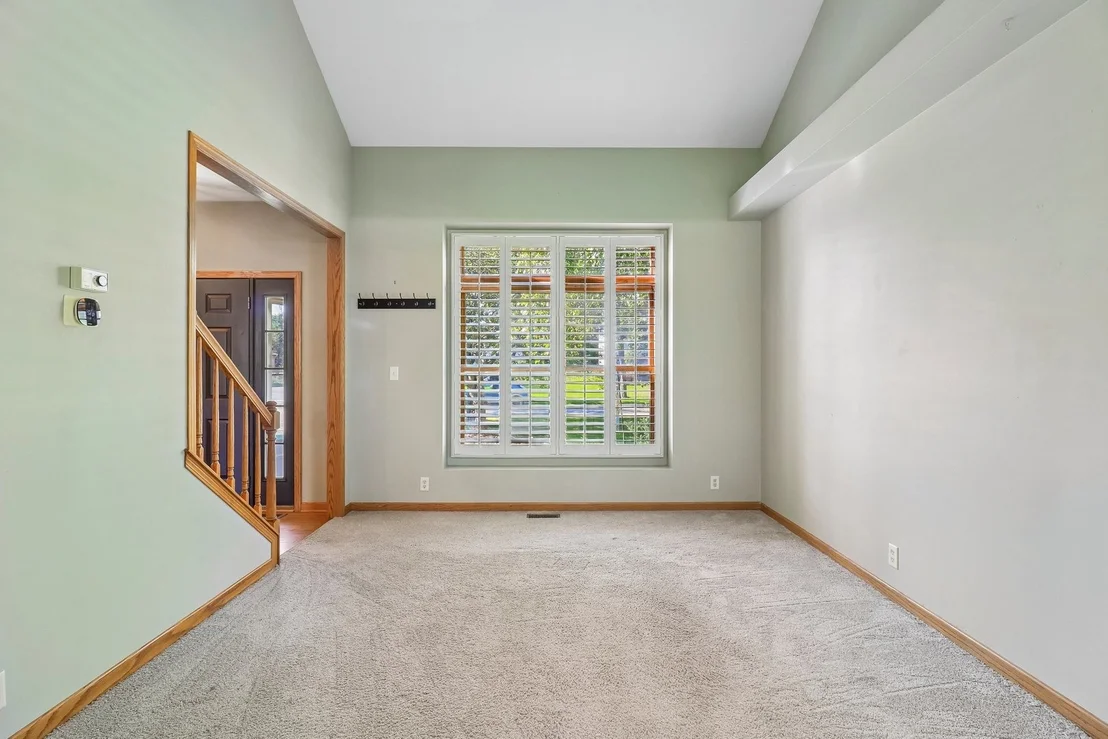 Photo of 485 Spring Ridge Drive