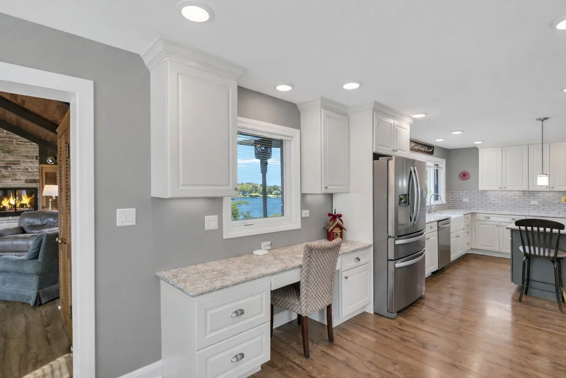 Photo of 512 Bay Road