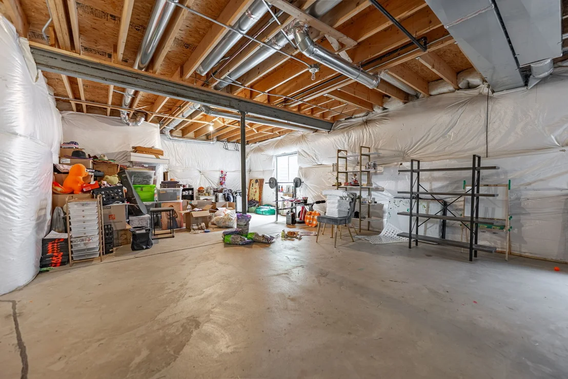 Photo of 325 Hemlock Lane