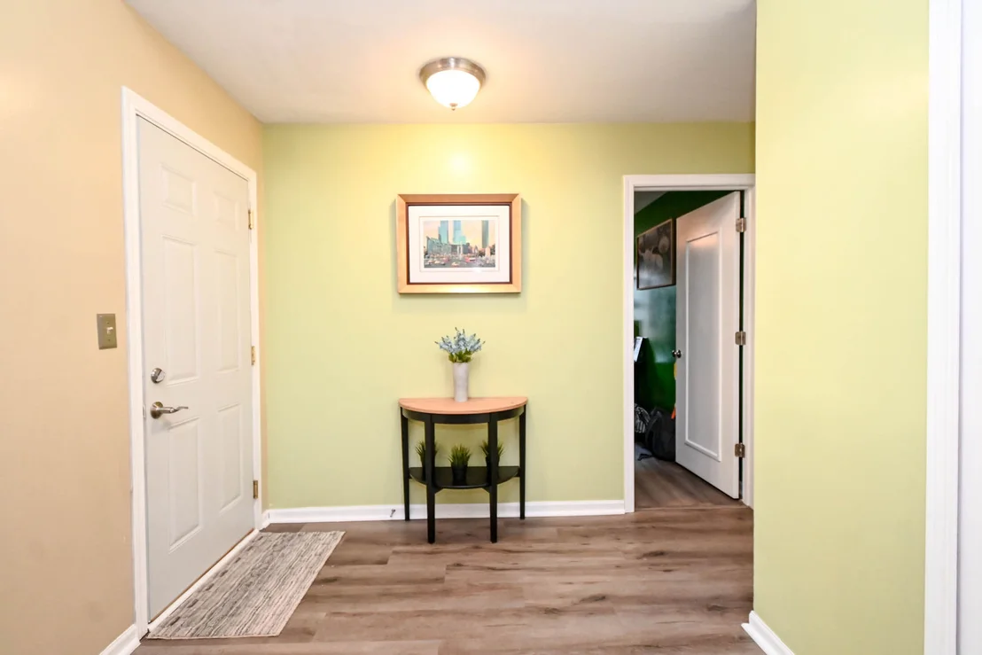 Photo of 1333 Regency Lane