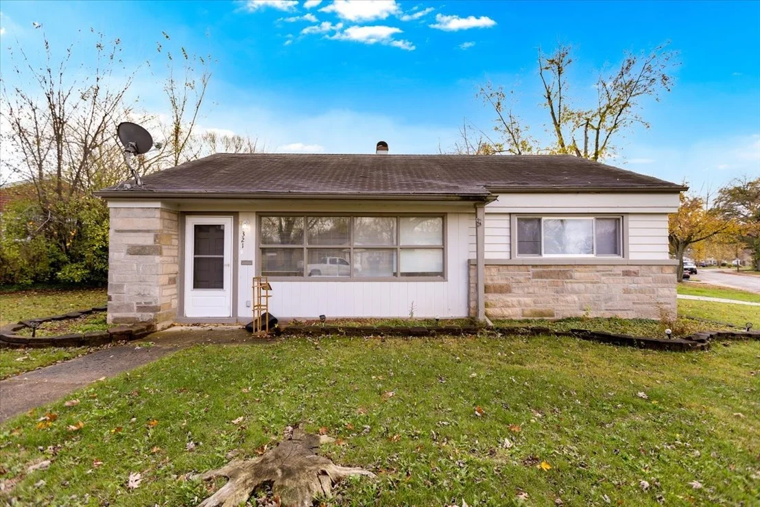 Photo of 321 ONARGA Street