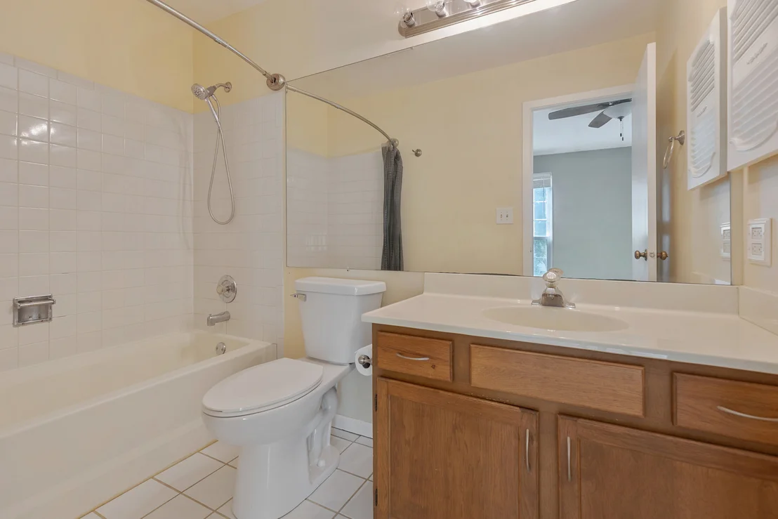 Photo of 1181 Regency Drive
