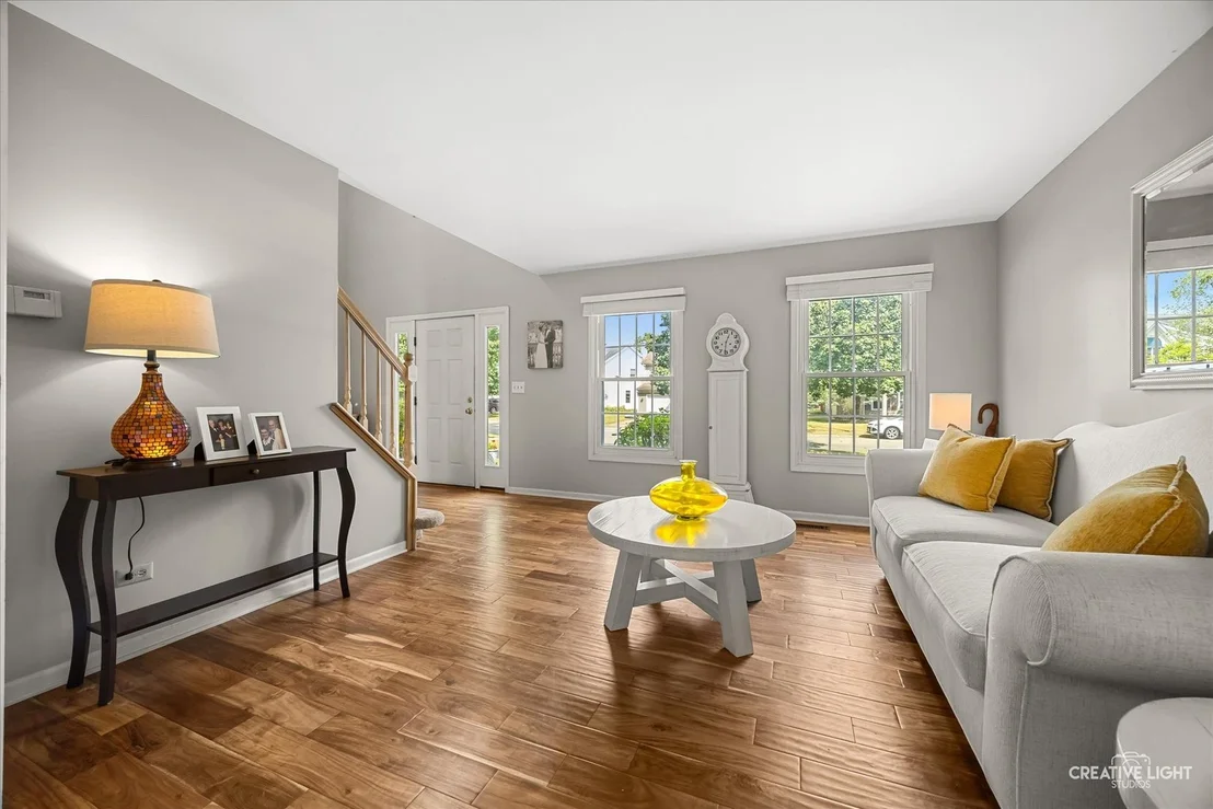 Photo of 2303 Riverside Drive