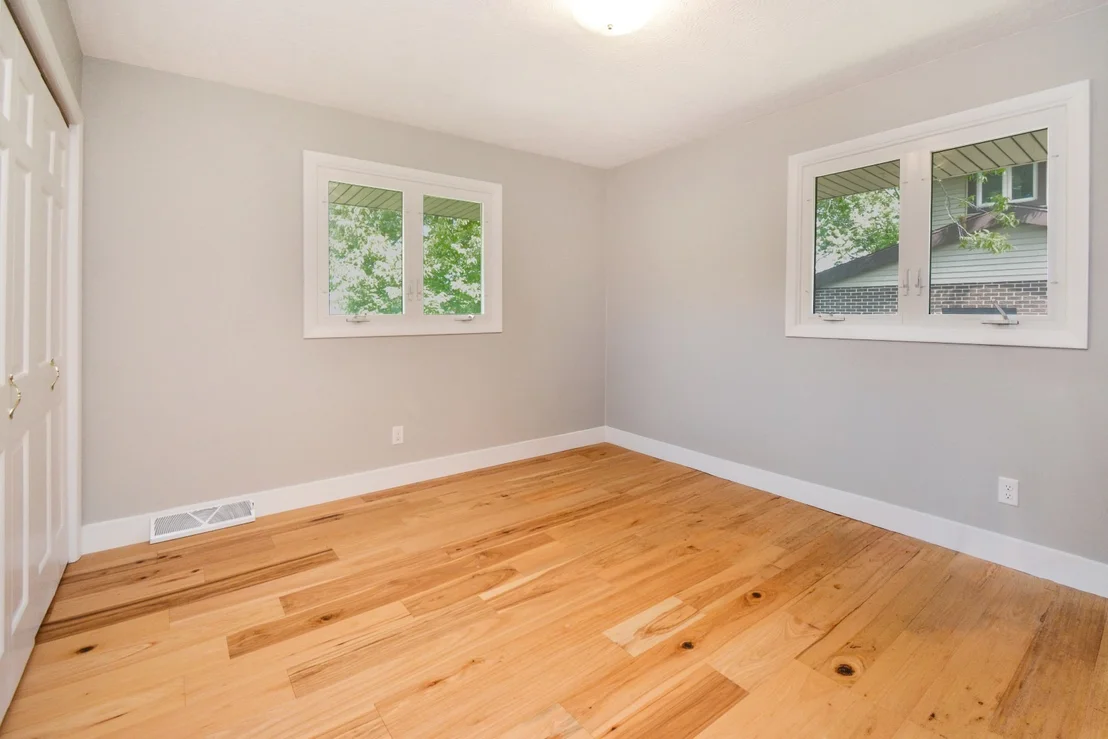Photo of 104 S Williamsburg Drive
