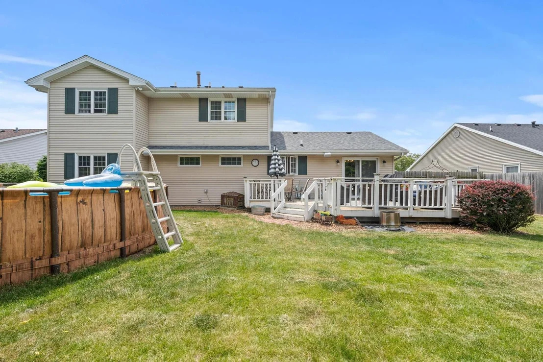 Photo of 385 Princeton Avenue