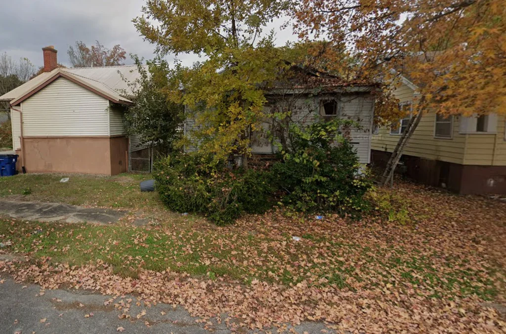 Photo of 3712 Highland Avenue
