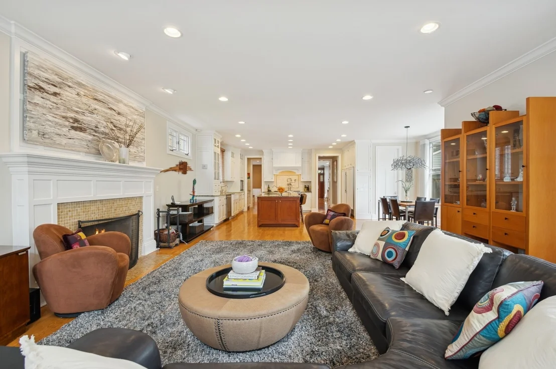 Photo of 384 Provident Avenue