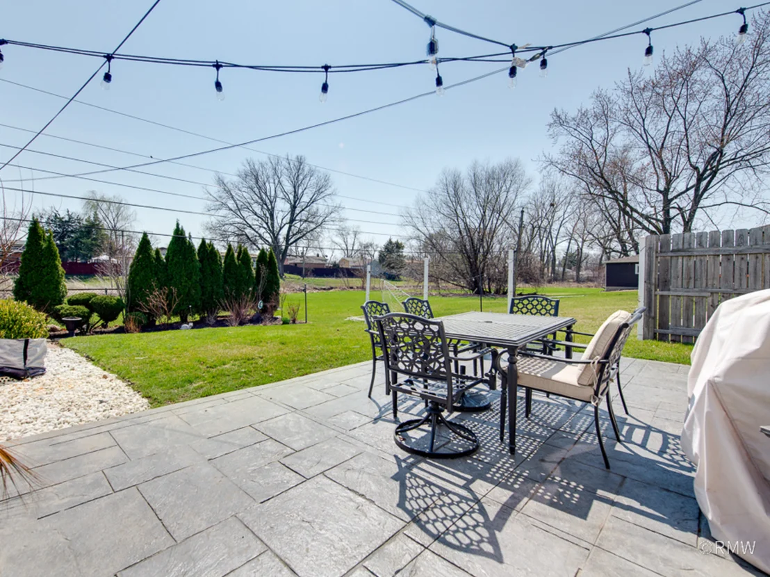 Photo of 51 W ROZANNE Drive