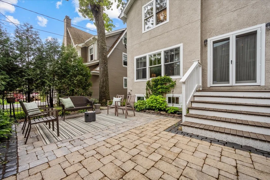 Photo of 1303 Maple Avenue