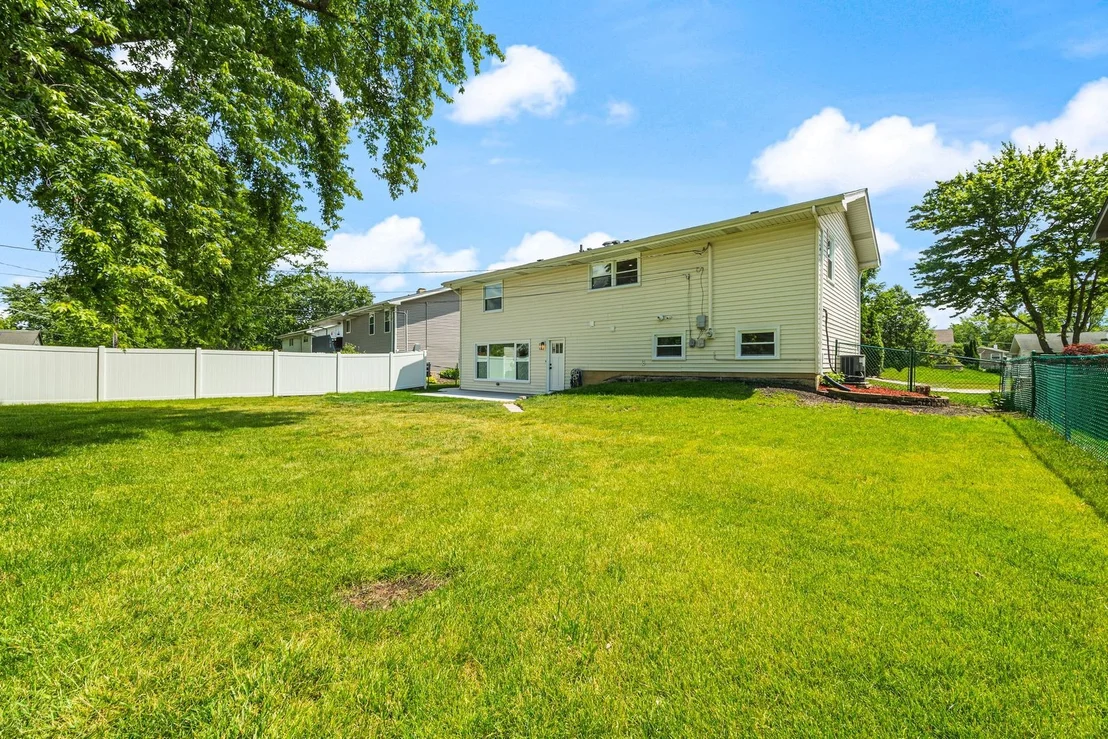 Photo of 1030 Cobble Hill Court