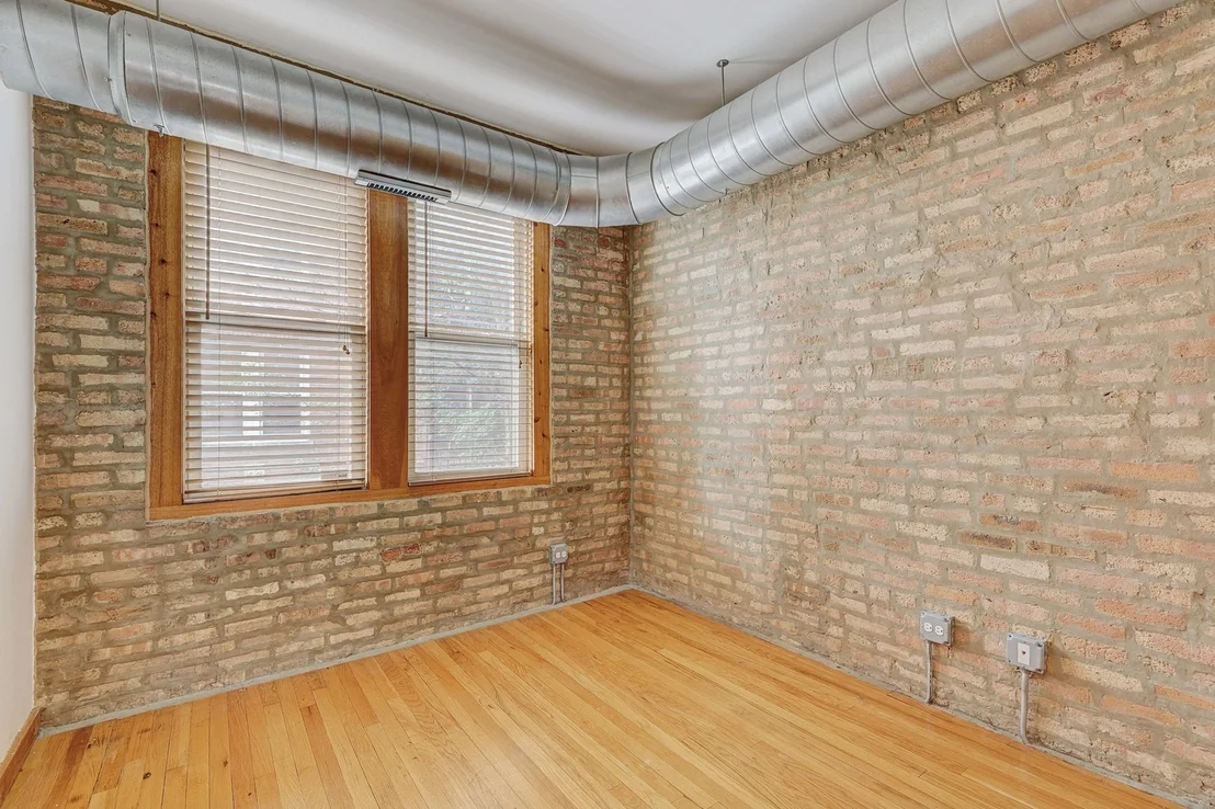 Photo of Unit 2 at 1663 W Pratt Boulevard