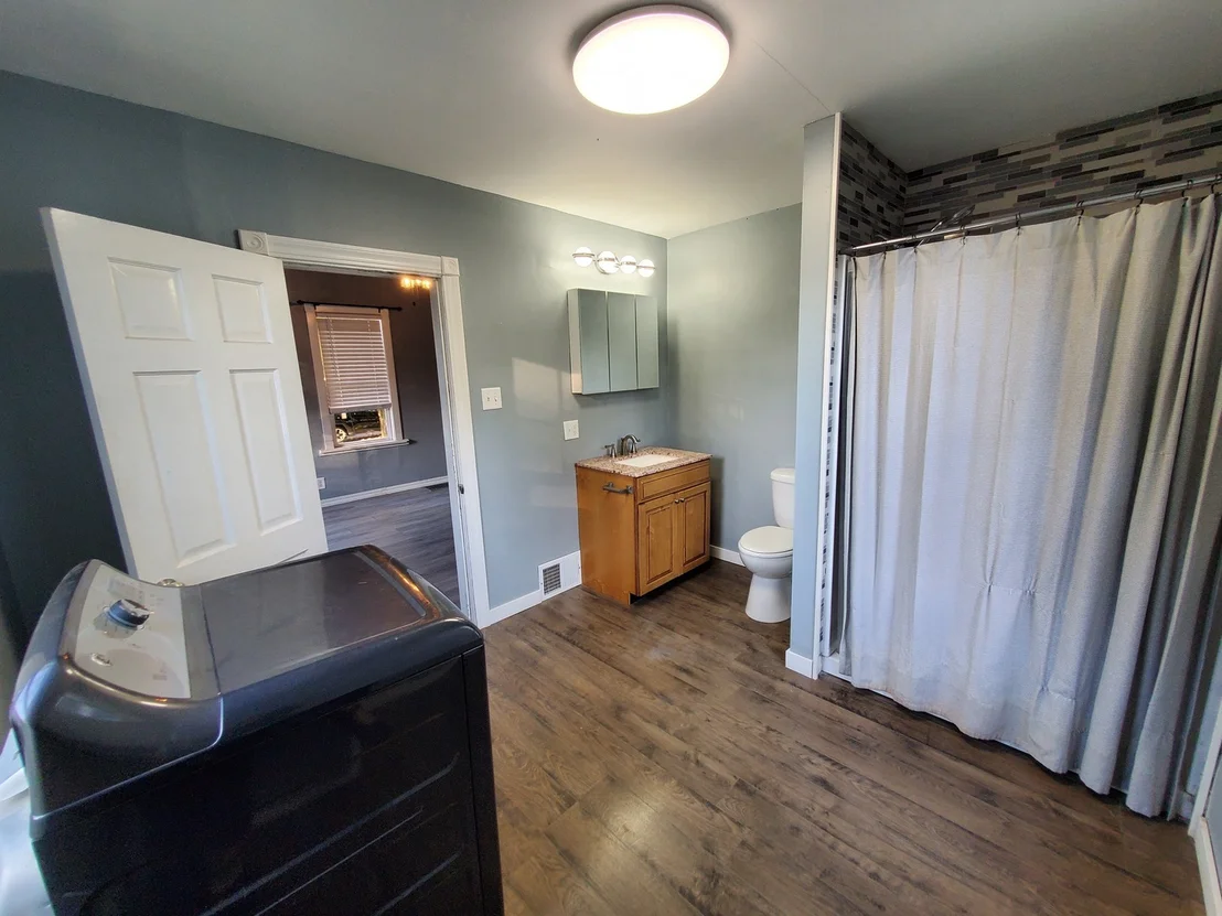 Photo of 736 Swift Avenue