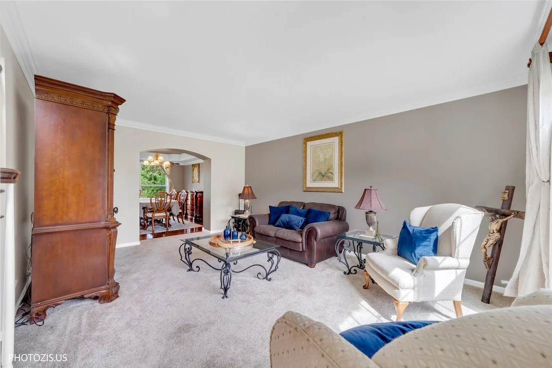 Photo of 80 CHESTNUT Court