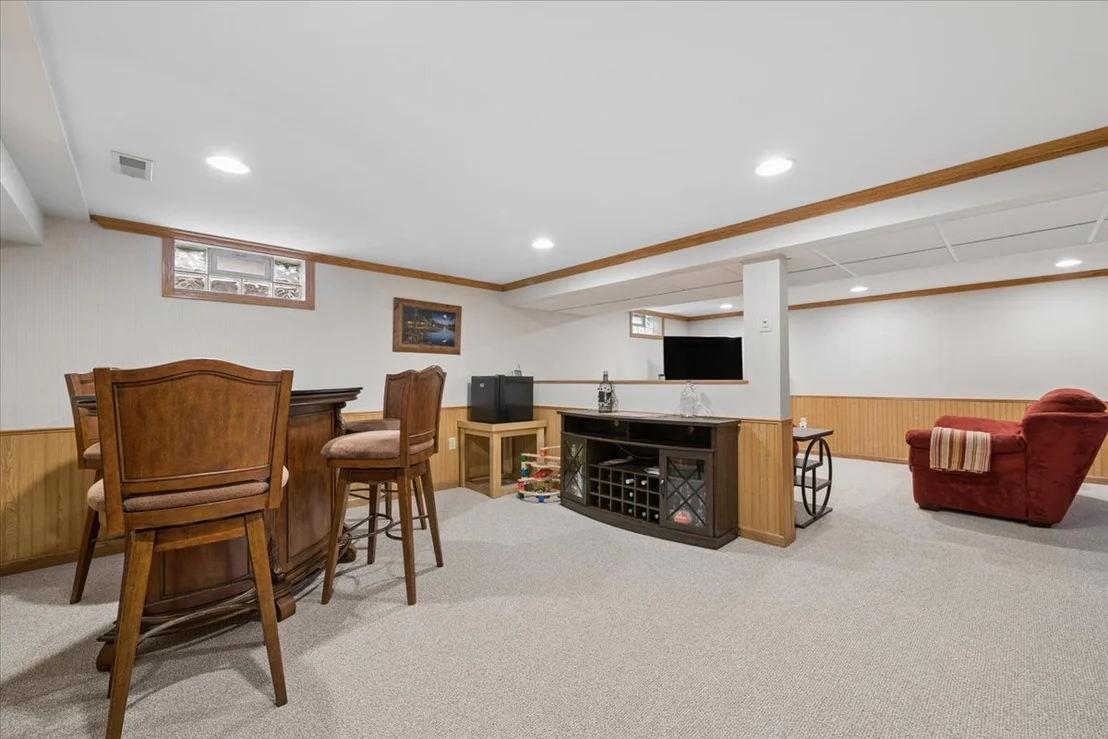 Photo of 104 Sunset Strip