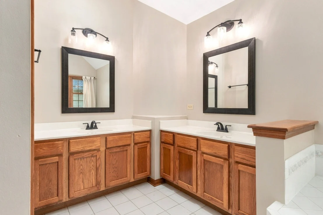 Photo of 1225 Willowcrest Court