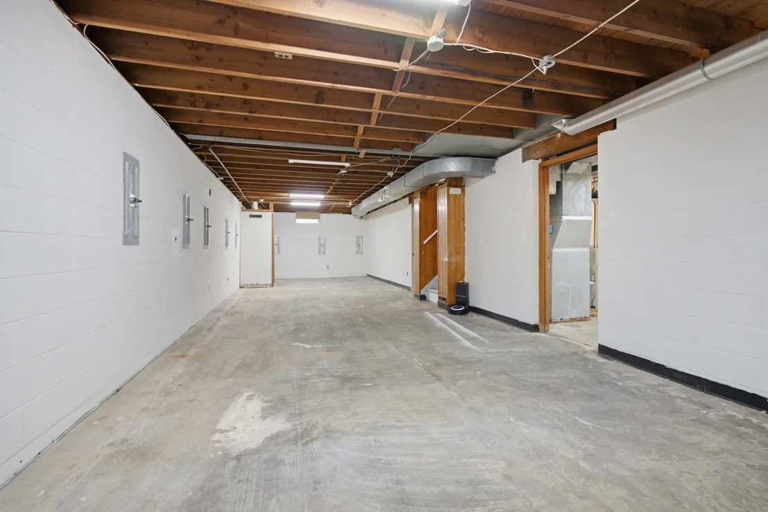 Photo of 1401 Searle Drive