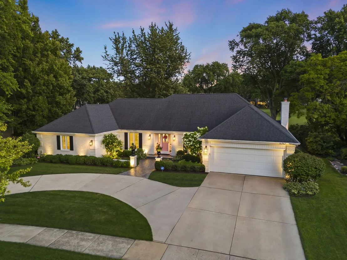 Photo of 1010 Thunderbird Lane