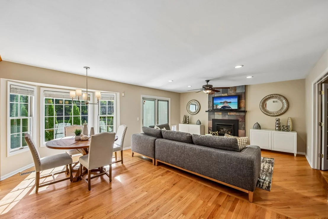 Photo of 4671 Providence Road