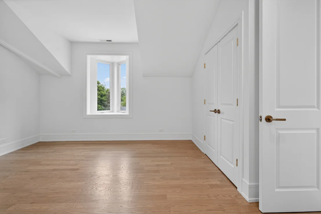 Photo of 9609 Reding Circle