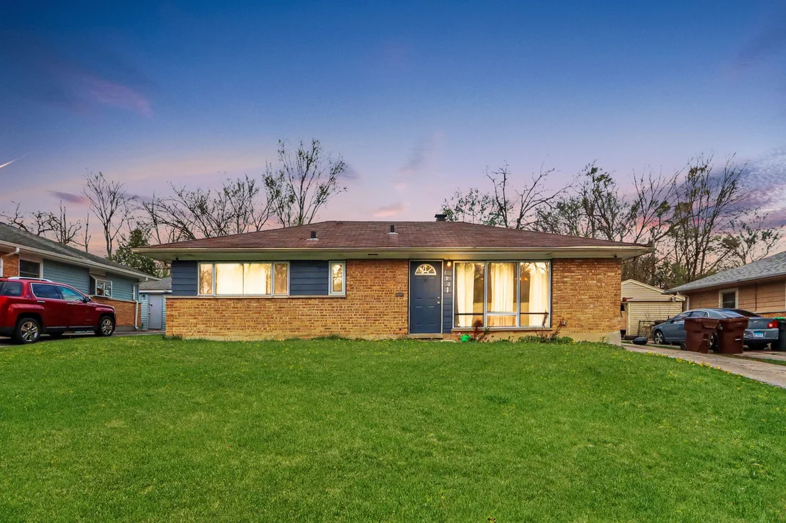 Photo of 190 Monee Road