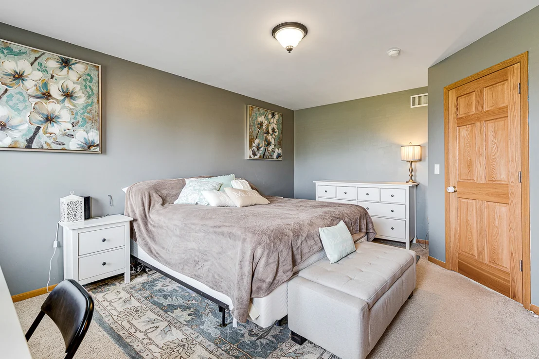 Photo of 775 Hyacinth Lane