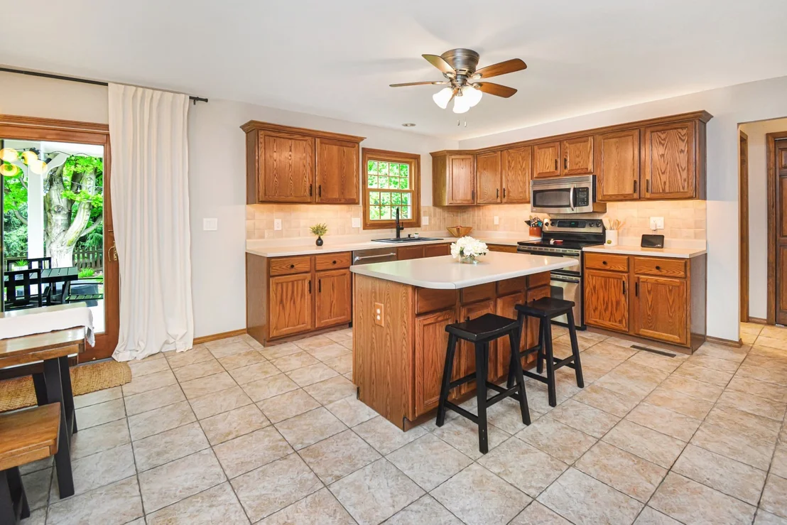 Photo of 2411 Clarkson Lane