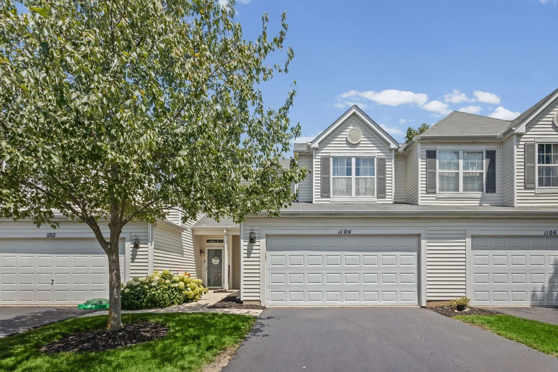 Photo of 1104 Colonial Drive